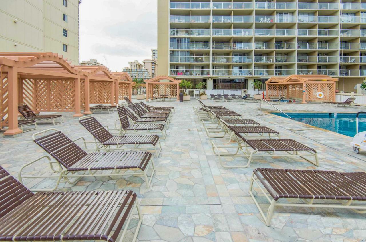 Island Colony Suites 호놀룰루 외부 사진